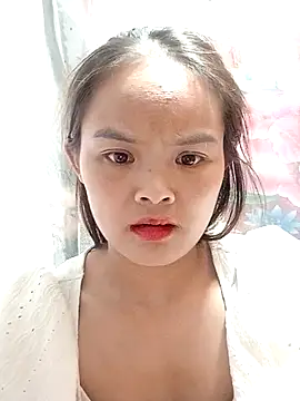 Snapshot of xinhxinhcute chatting on October 6, 2025, 2:07 pm xinhxinhcute online show from October 6, 2025, 2:07 pm