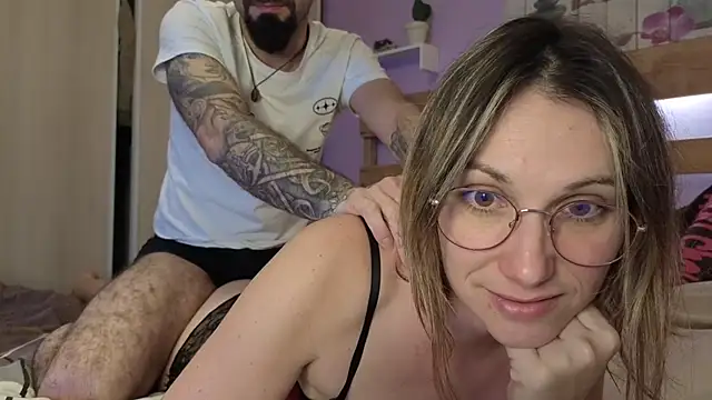 Snapshot of AbylineandJim chatting on February 19, 2026, 8:28 pm AbylineandJim online show from February 19, 2026, 8:28 pm