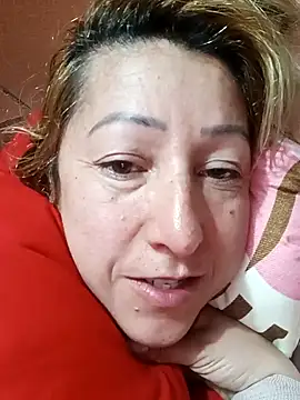 Snapshot of swetchrystal chatting on September 20, 2025, 9:25 am swetchrystal online show from September 20, 2025, 9:25 am