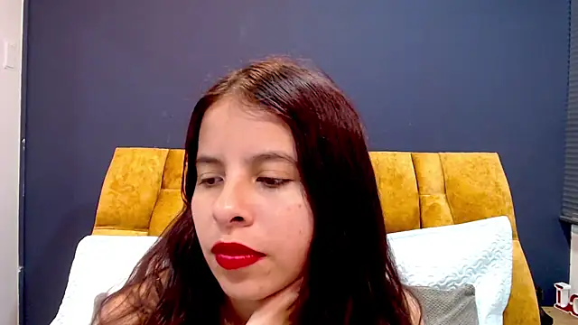 Juliawaine online show from September 12, 2025, 4:12 am