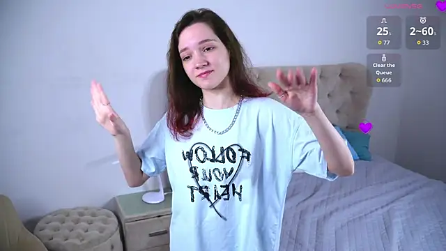 Snapshot of RolandaFolkes chatting on October 4, 2025, 4:36 am RolandaFolkes online show from October 4, 2025, 4:36 am