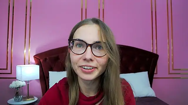 JessieJuss online show from October 13, 2025, 1:45 pm