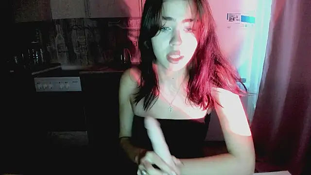 Kitty Mila online show from October 1, 2025, 11:36 am