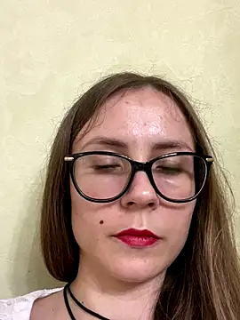 SophieDesire online show from September 18, 2025, 8:50 am