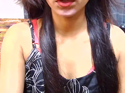 Snapshot of AlisaPari2007 chatting on October 3, 2025, 11:56 am AlisaPari2007 online show from October 3, 2025, 11:56 am