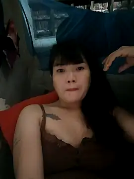 Thao xx online show from September 10, 2025, 1:32 pm