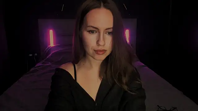 North baby online show from October 4, 2025, 8:10 pm