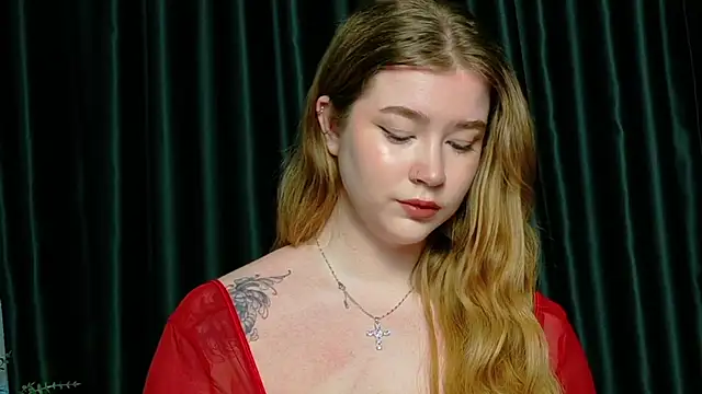 Snapshot of Rebecca_Lace chatting on October 15, 2025, 9:56 pm Rebecca Lace online show from October 15, 2025, 9:56 pm