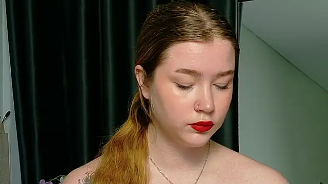 Snapshot of Rebecca_Lace chatting on October 23, 2025, 9:57 pm Rebecca Lace online show from October 23, 2025, 9:57 pm