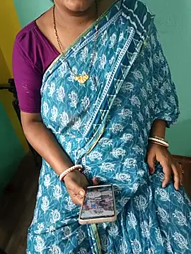 desi boudi87 online show from May 23, 2026, 11:20 am
