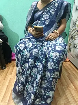 desi boudi87 online show from November 3, 2025, 11:58 am