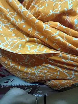 desi boudi87 online show from April 3, 2026, 5:52 pm