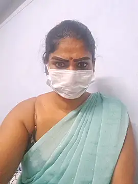 Snapshot of sherlin24 chatting on September 21, 2025, 4:01 pm sherlin24 online show from September 21, 2025, 4:01 pm