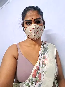 Snapshot of sherlin24 chatting on October 9, 2025, 5:46 pm sherlin24 online show from October 9, 2025, 5:46 pm