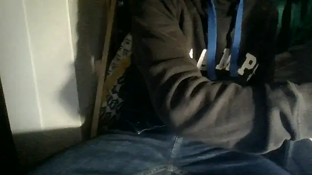 juju78jujuu online show from October 26, 2025, 7:47 pm