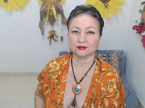 LADYJENNIFER online show from September 9, 2025, 5:44 pm