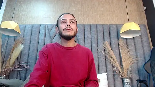 Snapshot of Boss_Domiinator chatting on October 2, 2025, 3:21 am Boss Domiinator online show from October 2, 2025, 3:21 am