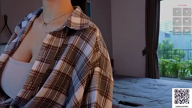 adeliantmu online show from September 28, 2025, 12:06 am