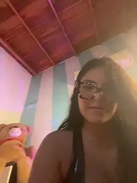 alilith online show from February 11, 2026, 7:36 pm