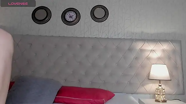 Snapshot of EmmaaGrey chatting on September 30, 2025, 1:28 pm EmmaaGrey online show from September 30, 2025, 1:28 pm