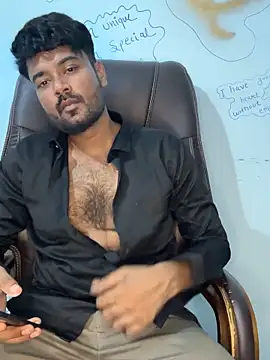 MeekBatgirl online show from October 2, 2025, 3:15 pm