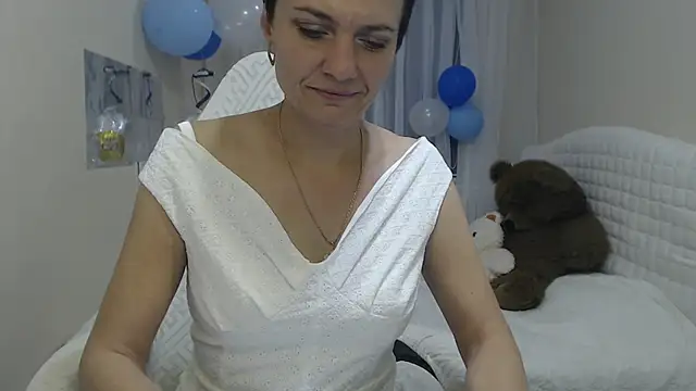 Snapshot of AvaSaturnian chatting on September 26, 2025, 12:34 pm AvaSaturnian online show from September 26, 2025, 12:34 pm