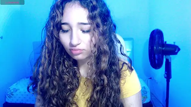 sasha 17  online show from October 2, 2025, 12:08 pm