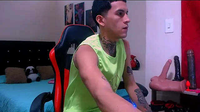 dilan abraham12 online show from March 25, 2026, 2:44 am