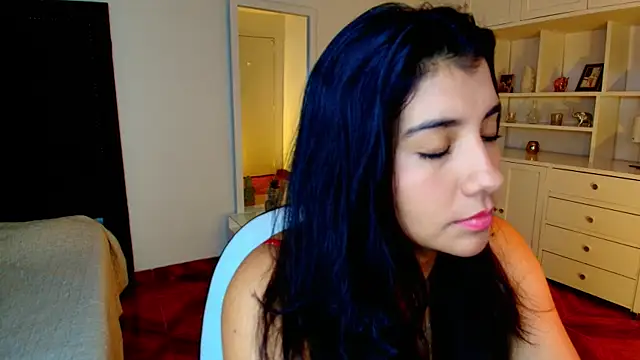 Snapshot of nina_moen chatting on November 11, 2025, 2:50 am nina moen online show from November 11, 2025, 2:50 am