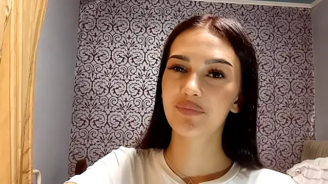 AuraJefcoat online show from September 18, 2025, 4:21 pm