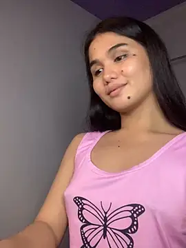 Snapshot of AngelHille chatting on September 27, 2025, 4:51 am AngelHille online show from September 27, 2025, 4:51 am