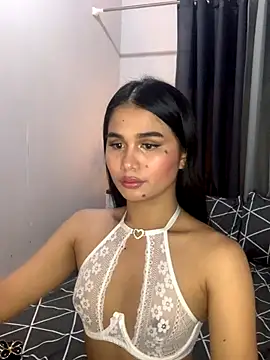 Snapshot of AngelHille chatting on October 2, 2025, 5:05 pm AngelHille online show from October 2, 2025, 5:05 pm