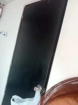 Snapshot of MissDiabla_ chatting on October 1, 2025, 2:17 am MissDiabla  online show from October 1, 2025, 2:17 am