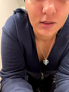 Prettygirl6070 online show from September 30, 2025, 6:25 pm