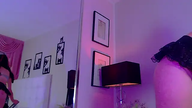 naty luvinn online show from September 27, 2025, 12:50 am