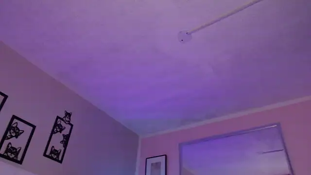 naty luvinn online show from September 30, 2025, 12:33 pm