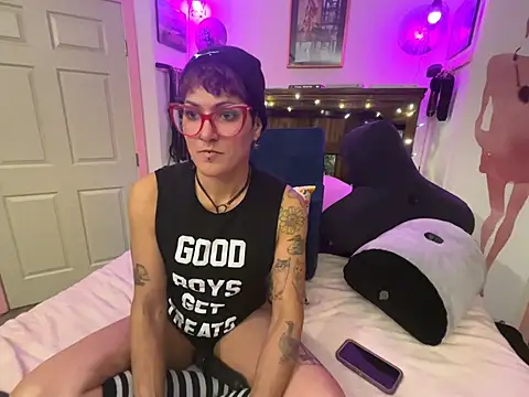 kinkycanner online show from February 25, 2026, 3:40 am