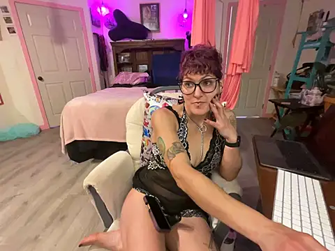 kinkycanner online show from March 3, 2026, 3:46 am