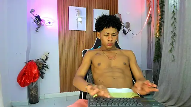 Snapshot of Juan_contreras chatting on October 7, 2025, 11:11 am Juan contreras online show from October 7, 2025, 11:11 am