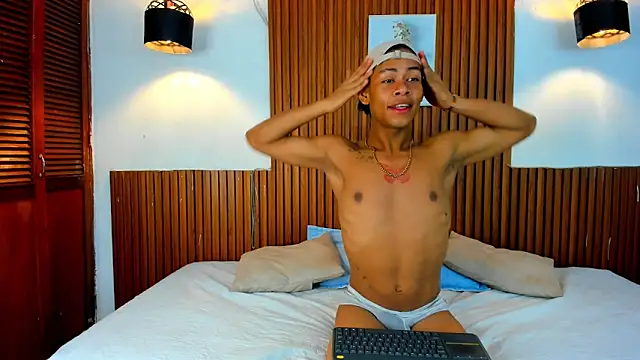 Snapshot of Juan_contreras chatting on October 20, 2025, 11:33 am Juan contreras online show from October 20, 2025, 11:33 am