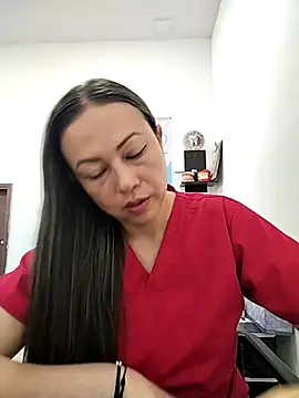 Madisson-04  online show from November 10, 2025, 3:17 pm