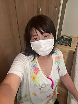 Snapshot of hanachan_001 chatting on October 22, 2025, 6:24 am hanachan 001 online show from October 22, 2025, 6:24 am