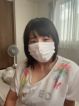 Snapshot of hanachan_001 chatting on October 9, 2025, 12:44 am hanachan 001 online show from October 9, 2025, 12:44 am