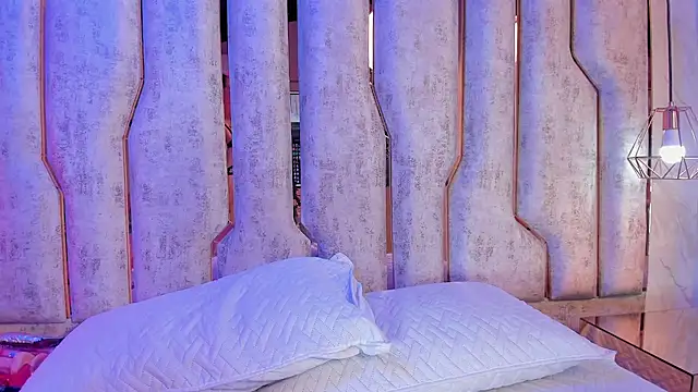 Snapshot of violet_sm chatting on September 28, 2025, 5:03 am violet sm online show from September 28, 2025, 5:03 am