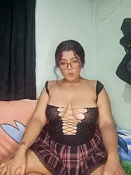 Snapshot of Cat_Hot_Party chatting on January 10, 2026, 1:12 am Cat Hot Party online show from January 10, 2026, 1:12 am