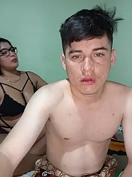 Snapshot of Cat_Hot_Party chatting on September 26, 2025, 2:29 am Cat Hot Party online show from September 26, 2025, 2:29 am