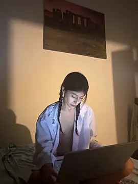 Snapshot of Clavelnegro chatting on October 3, 2025, 6:26 am Clavelnegro online show from October 3, 2025, 6:26 am