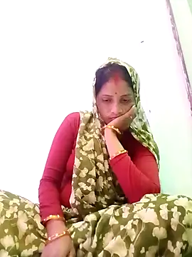 Snapshot of Sharma_pooja chatting on October 2, 2025, 4:43 pm Sharma pooja online show from October 2, 2025, 4:43 pm