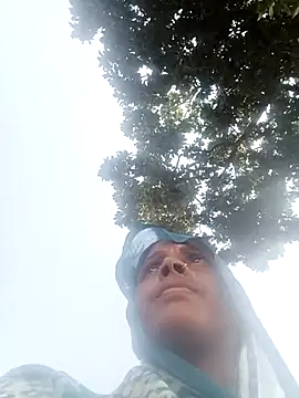 Snapshot of Sharma_pooja chatting on October 17, 2025, 6:06 am Sharma pooja online show from October 17, 2025, 6:06 am