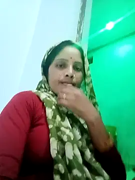 Snapshot of Sharma_pooja chatting on October 4, 2025, 3:57 pm Sharma pooja online show from October 4, 2025, 3:57 pm